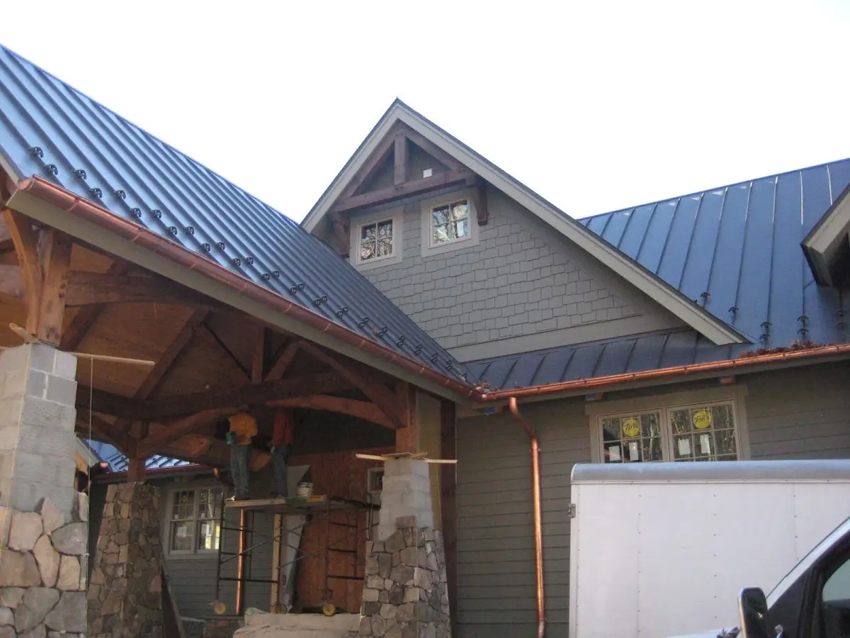 Craftsman Roofing team delivering quality roofing work in McKees Rocks
